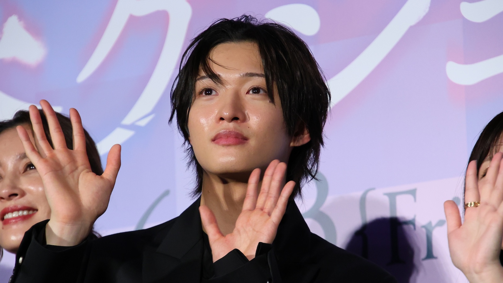 映画『青春ゲシュタルト崩壊』の完成披露試写会に出席した佐藤新(IMP.)