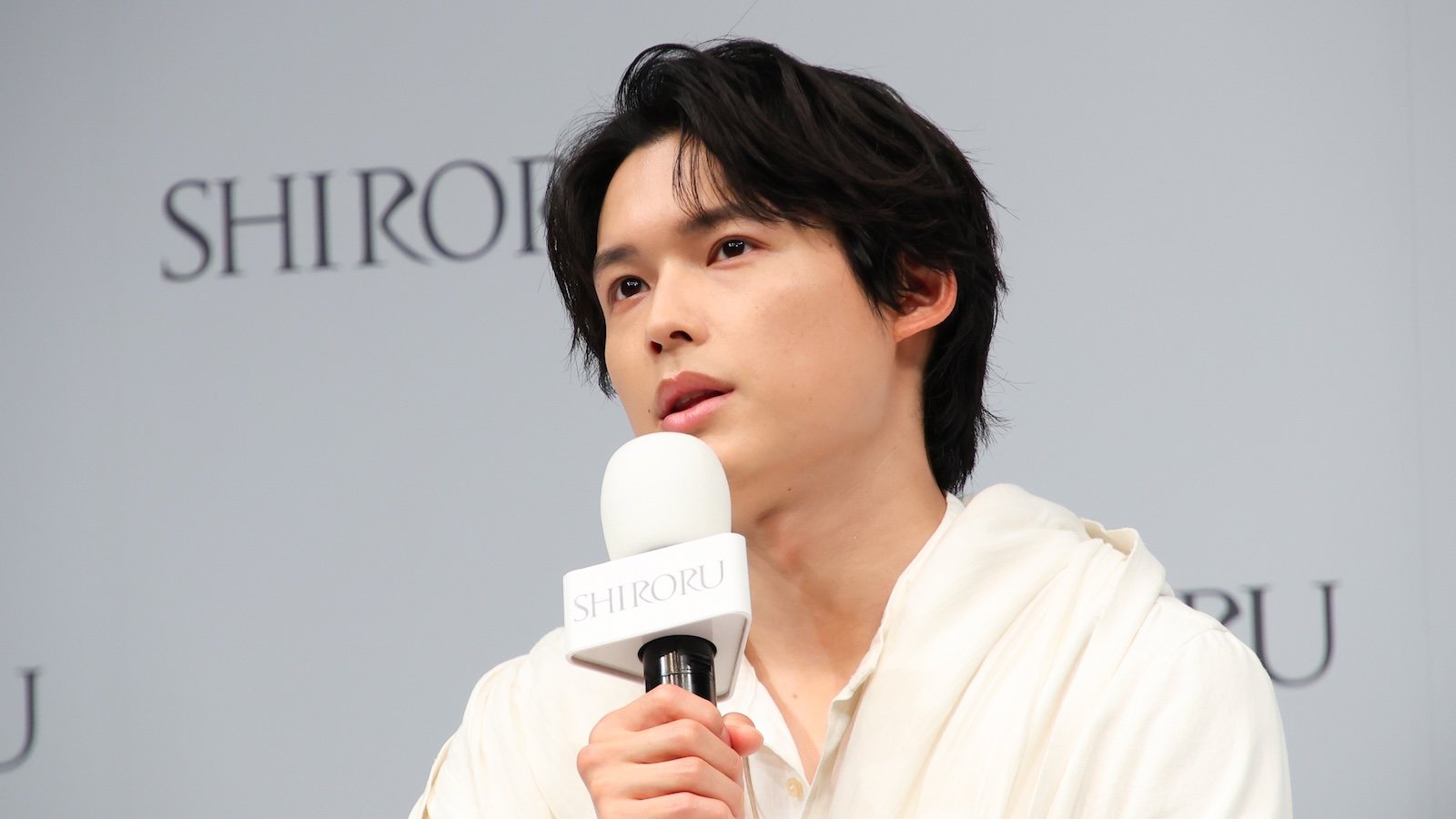 松村北斗の写真