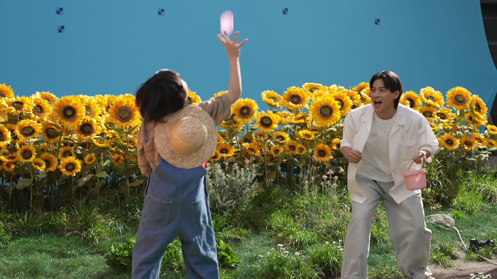 液体ムヒのWEBムービーに出演するNumber_i・平野紫耀と森優理斗くん
