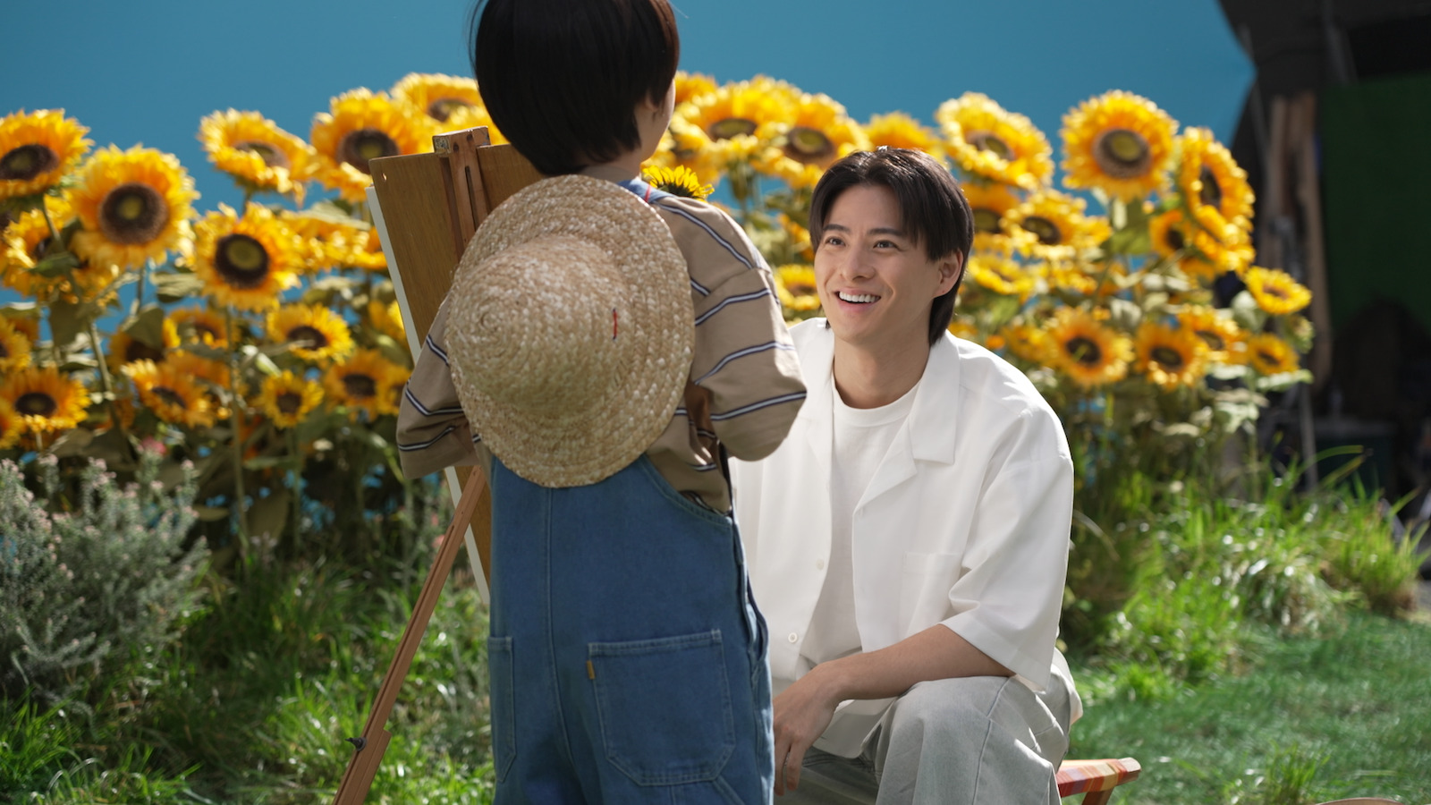 液体ムヒのWEBムービーに出演するNumber_i・平野紫耀と森優理斗くん