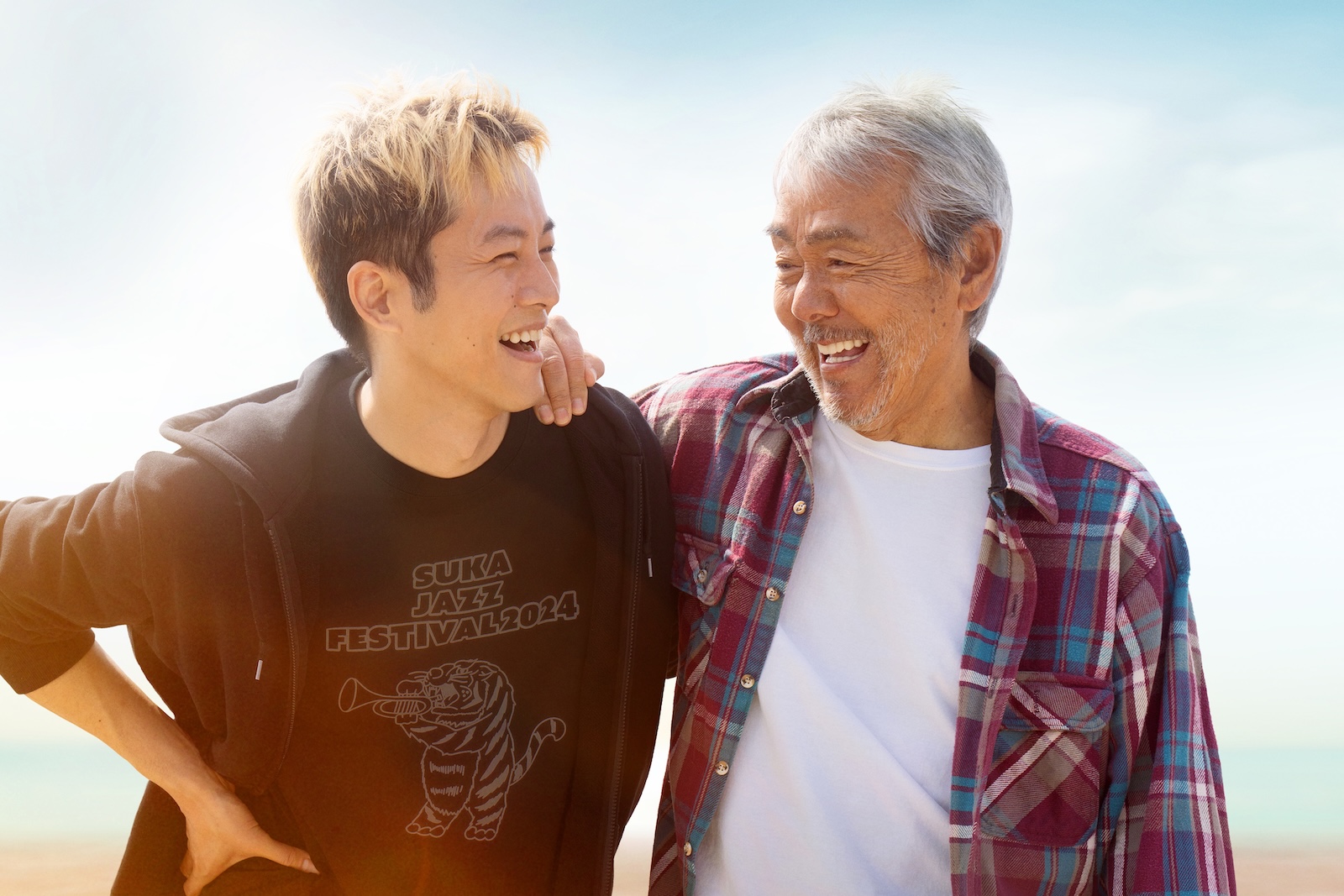 寺尾聰と松坂桃李の写真