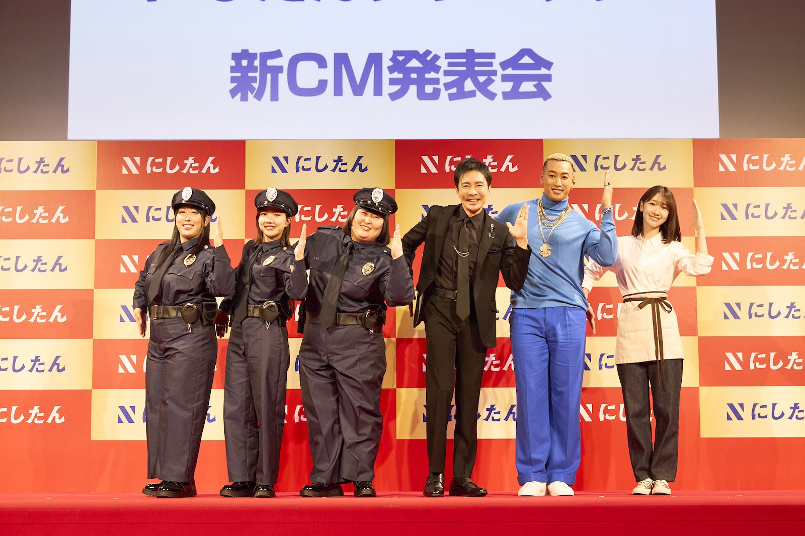 郷ひろみ、関口メンディー、柏木由紀、3時のヒロイン(福田麻貴、かなで、ゆめっち)の写真