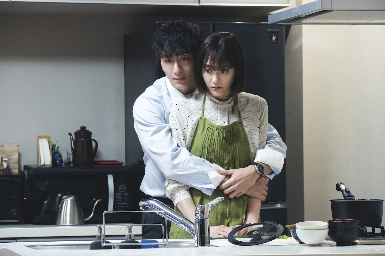 松井愛莉と大貫勇輔の写真