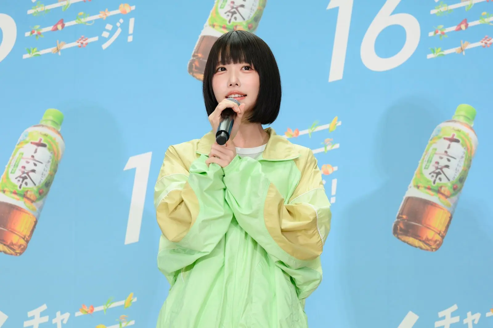 普段全く運動しないanoが、人生初のフラフープ！制限時間30秒で何回