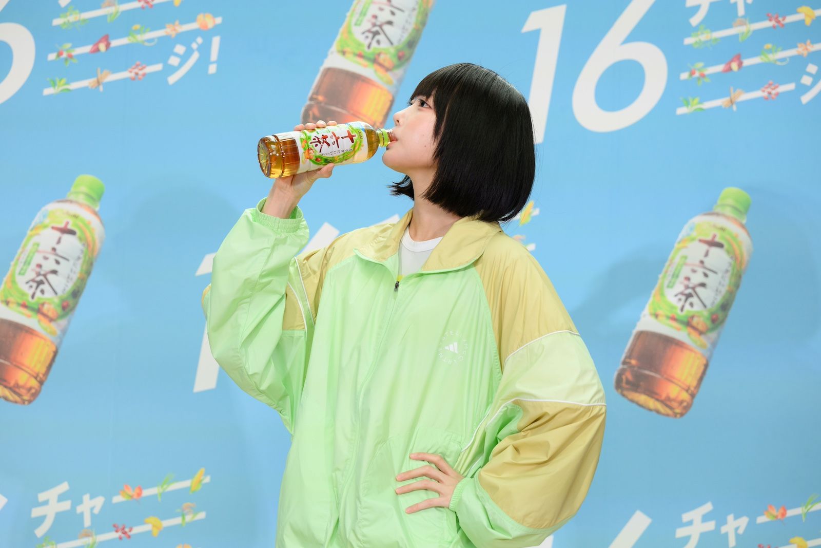 あのの写真