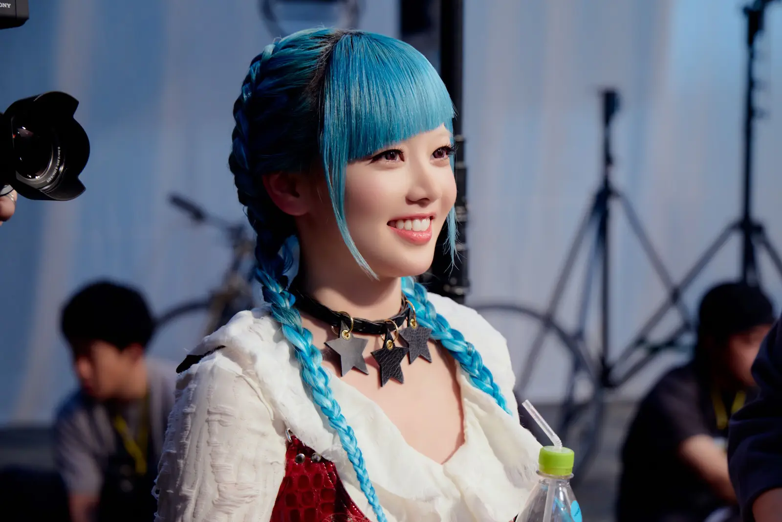 今、話題のガールズグループ・XG コカ・コーラの新CMに出演決定