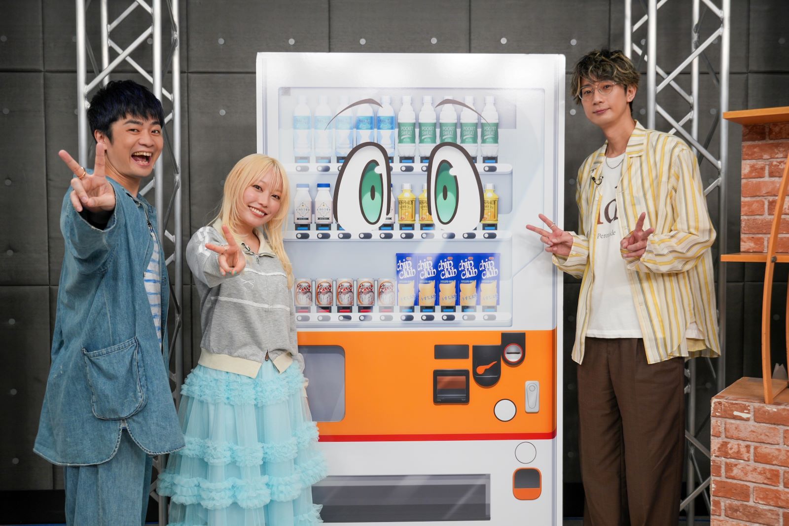 福山潤、本渡楓、江口拓也の写真