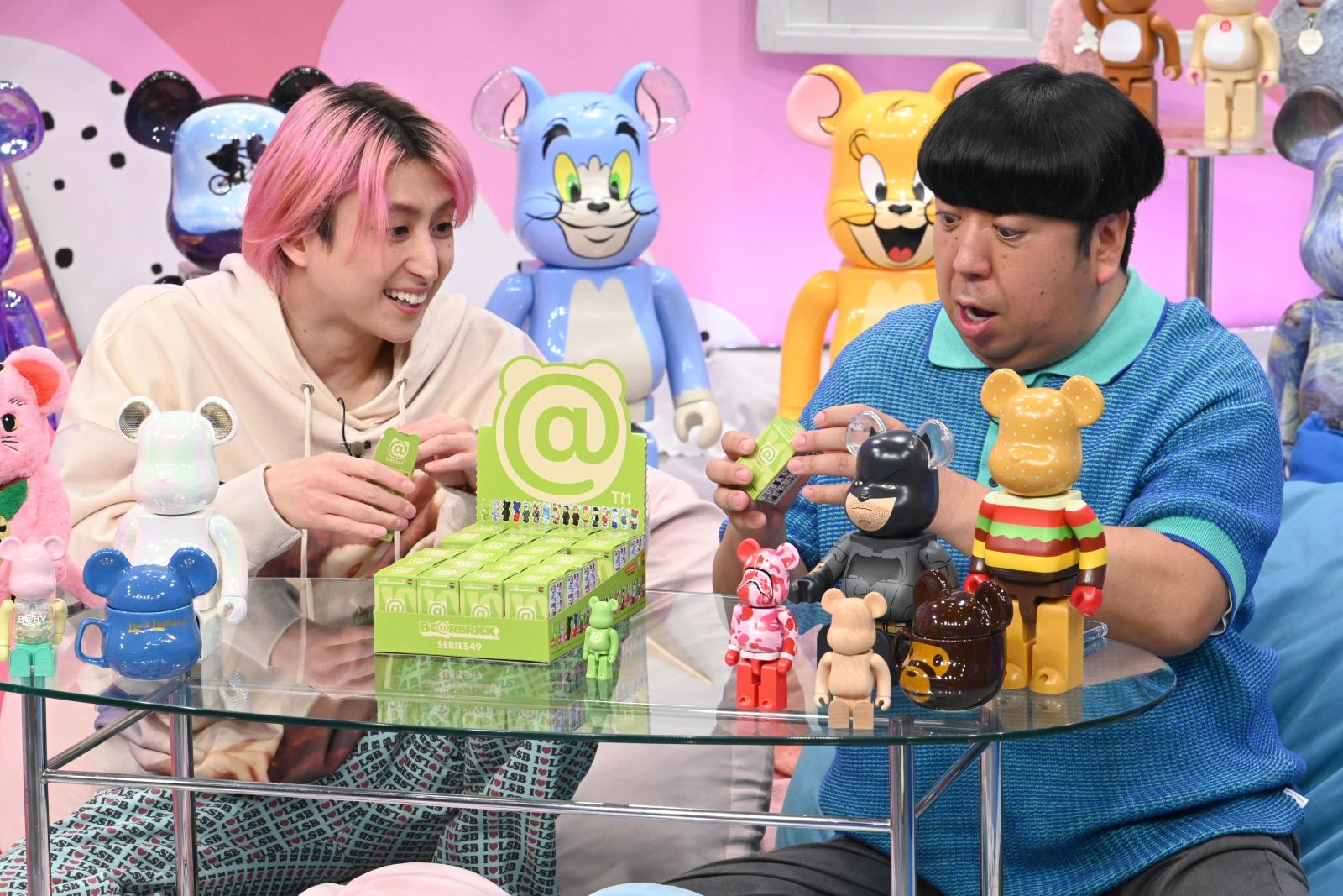Snow Man佐久間大介とバナナマン日村勇紀の写真