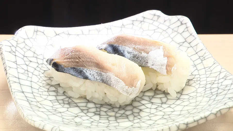 先週読まれた人気記事】48年間1度も値上げなしの1皿2貫100円