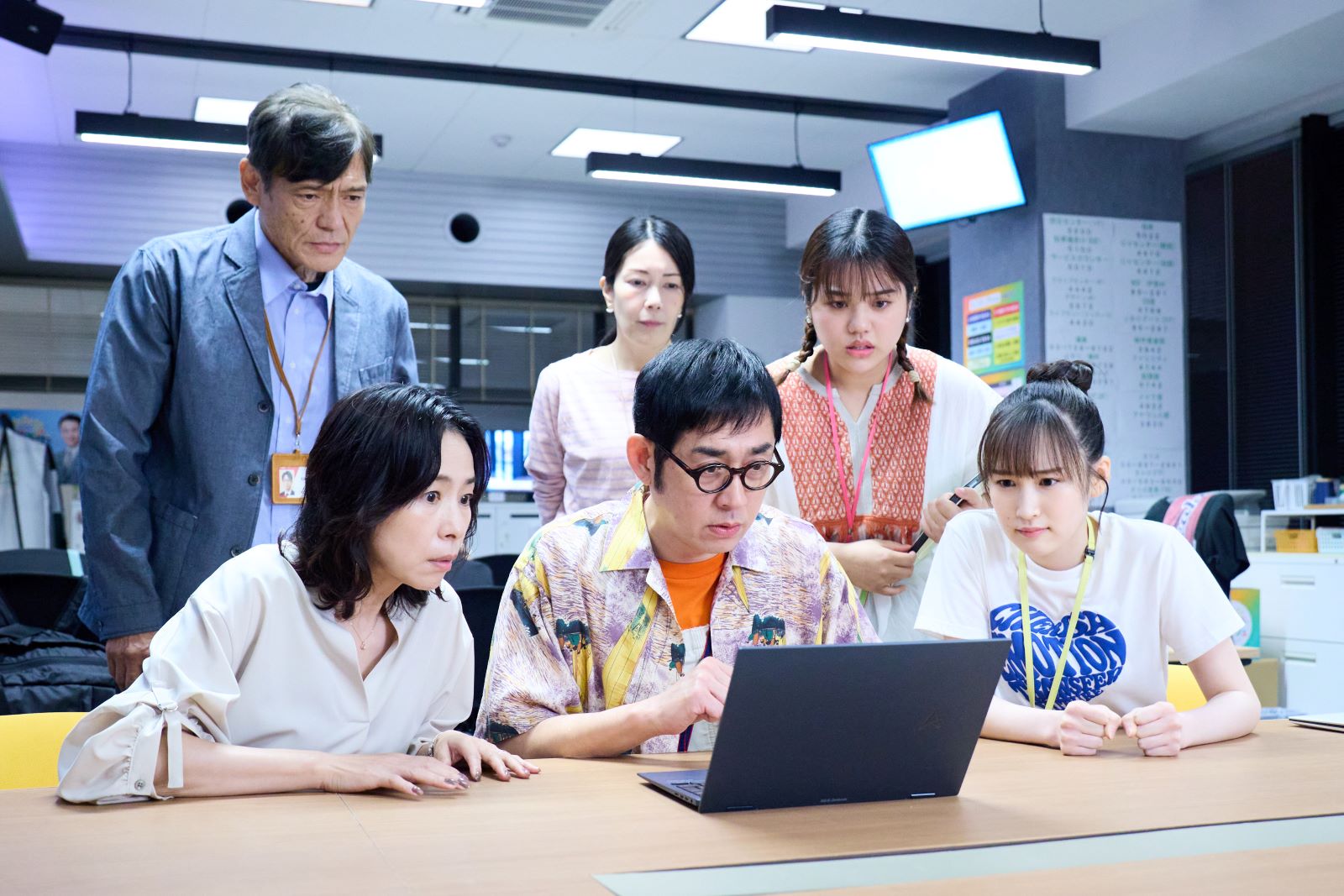 ドラマ『恋は闇』の場面写真