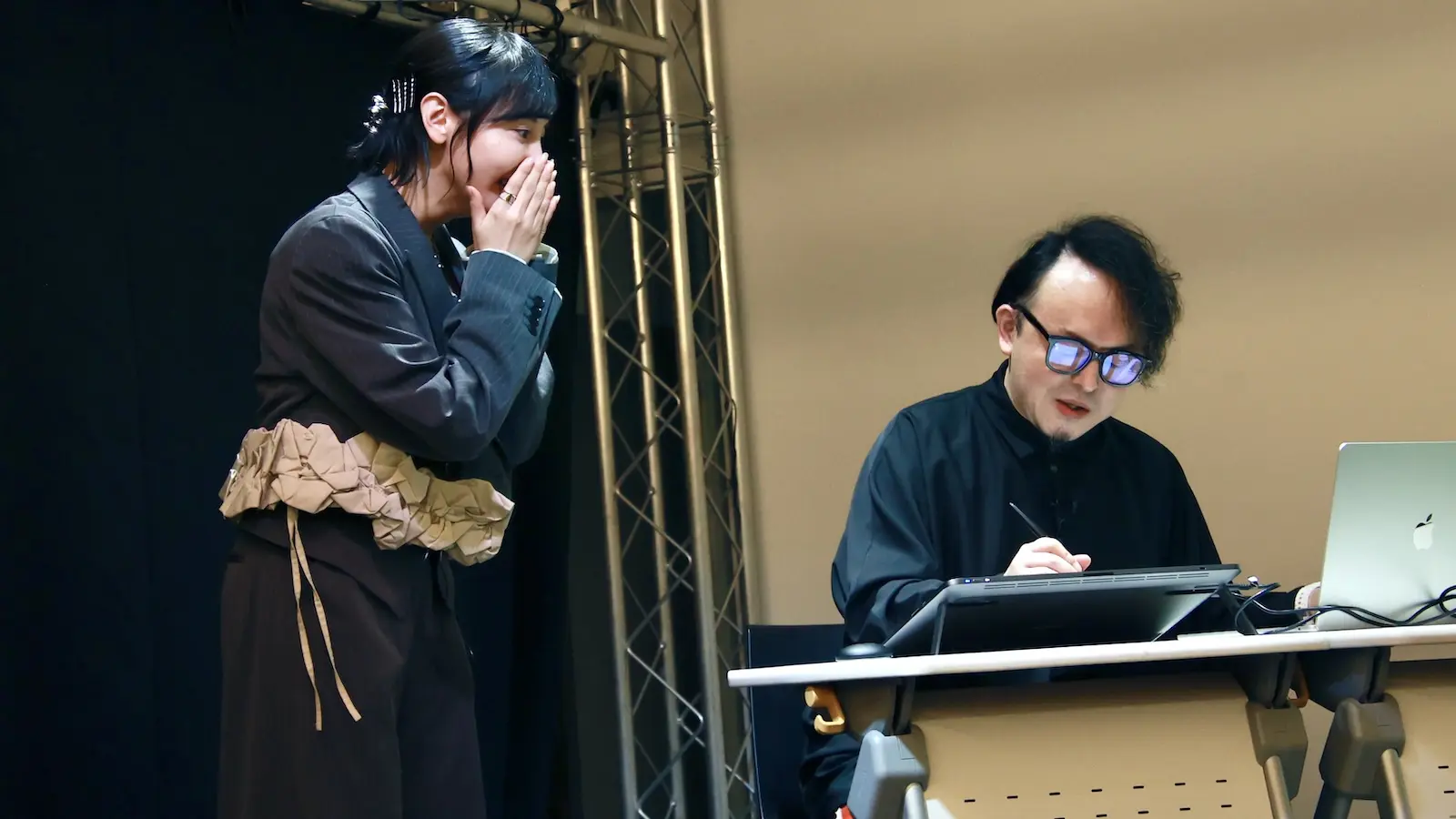 声優・佐倉綾音、世界チャンプの即興デジタルアートに大興奮「なげなわ