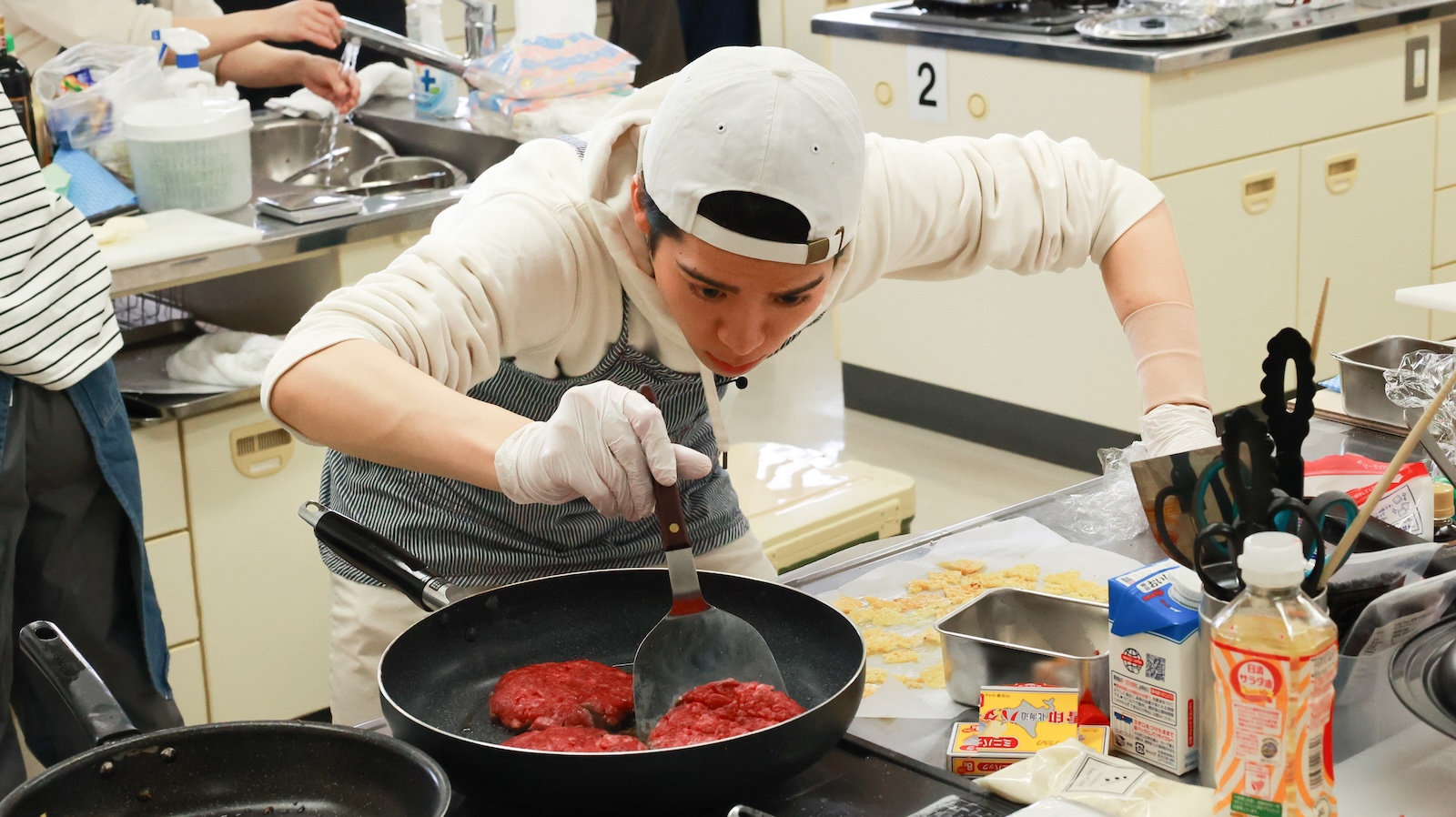 グルメバーガー日本一決定戦【バガチャン】『JAPAN BURGER CHAMPIONSHIP 2025』の予選会に挑戦した『ザ!鉄腕!DASH!!』チームのtimelesz・松島聡