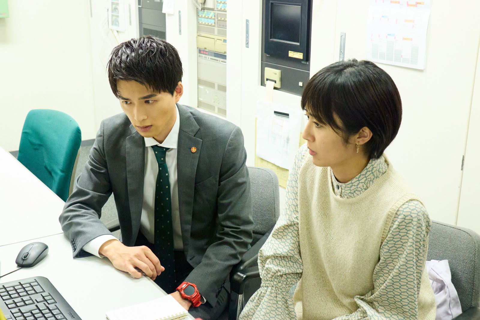 ドラマ『恋は闇』の場面写真