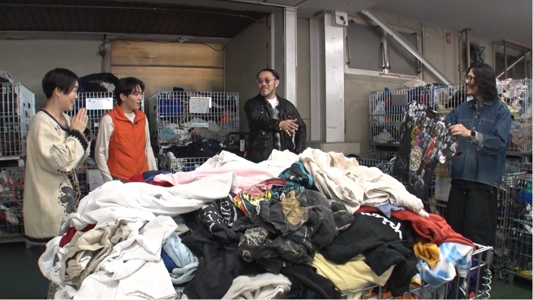 イモトアヤコとTravis Japan・松倉海斗らの写真