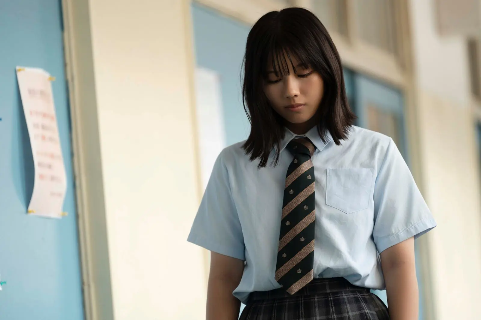 映画『青春ゲシュタルト崩壊』 W主演・渡邉美穂が演じる間宮朝葉の