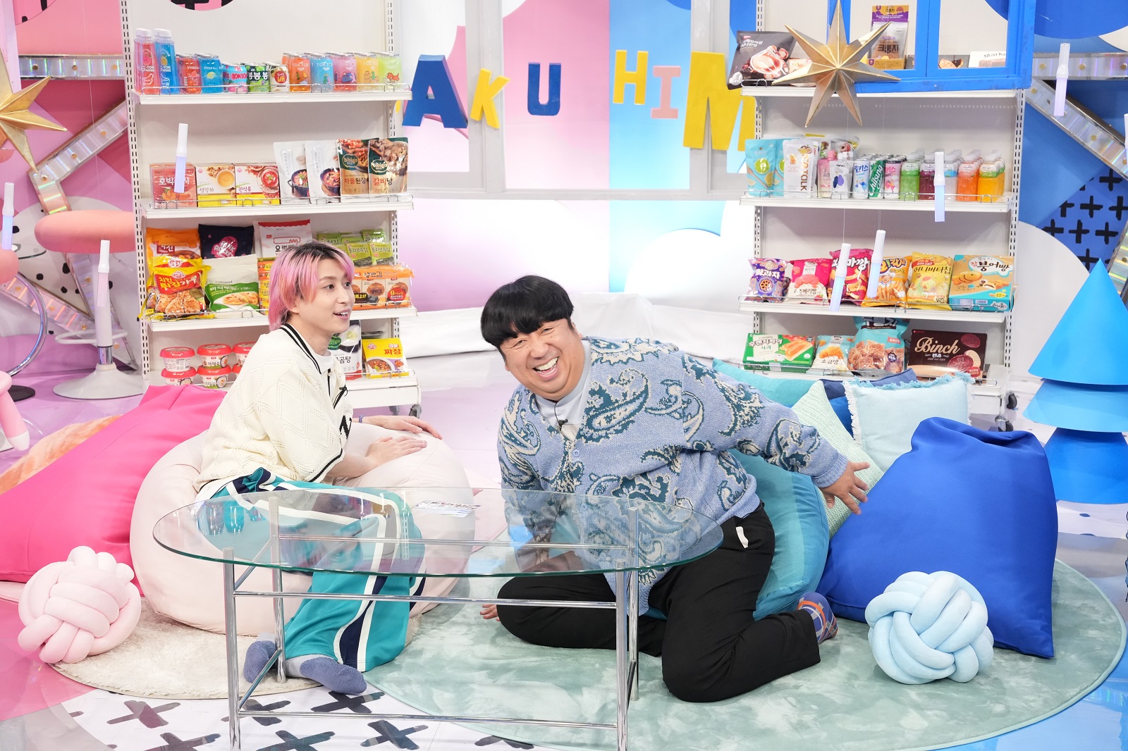 Snow Man・佐久間大介、バナナマン・日村勇紀の写真