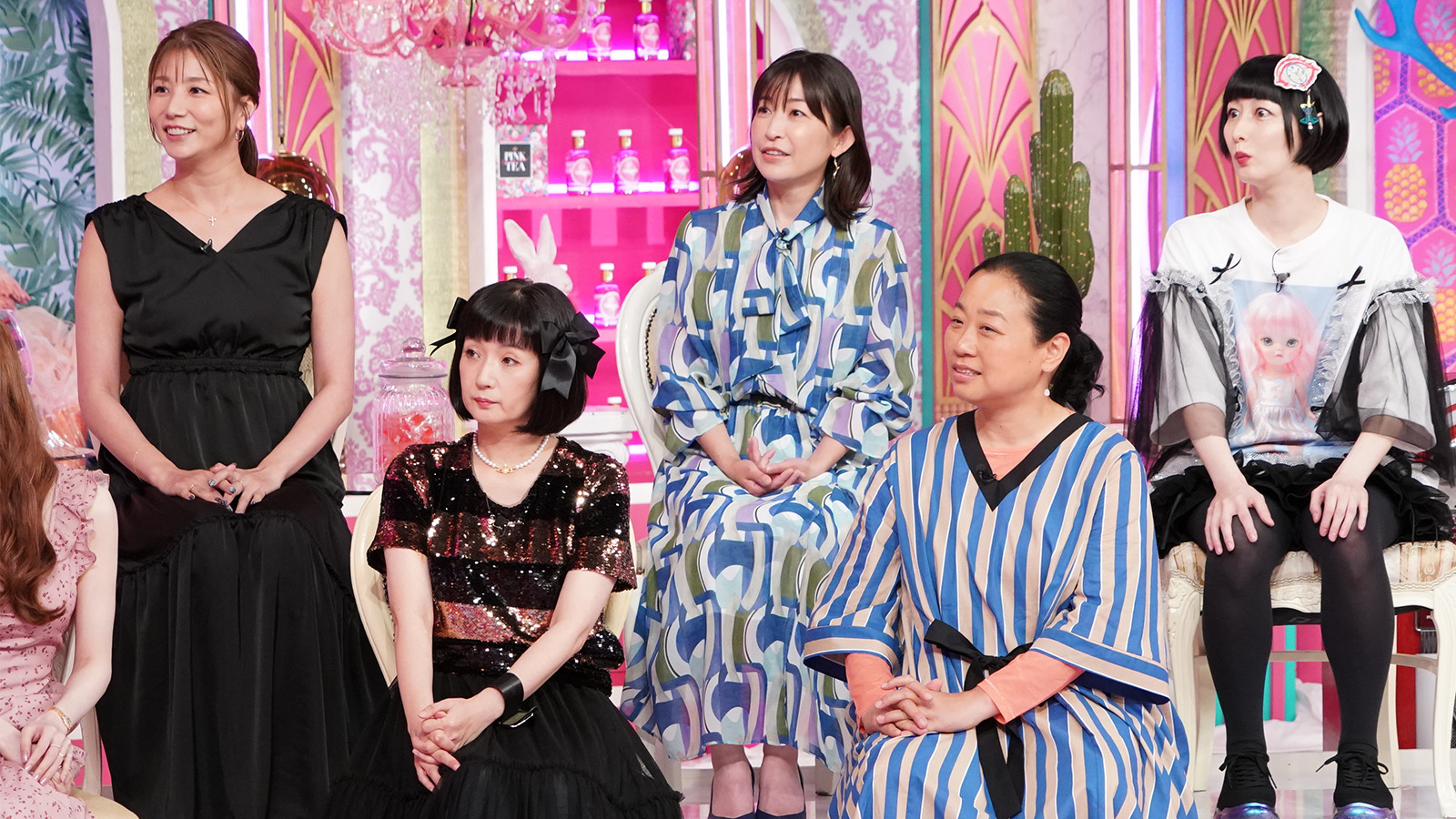 千秋、いとうあさこらの写真