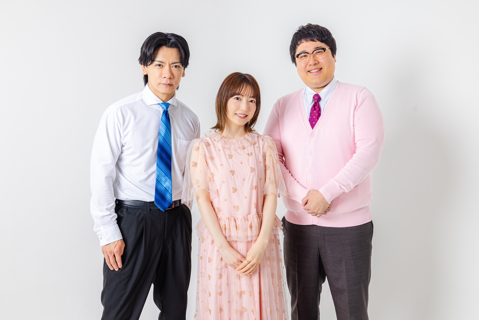 花澤香菜と、マヂカルラブリーの写真