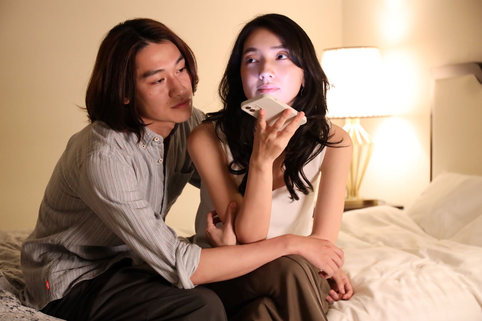 仁村紗和と浅野竣哉の写真