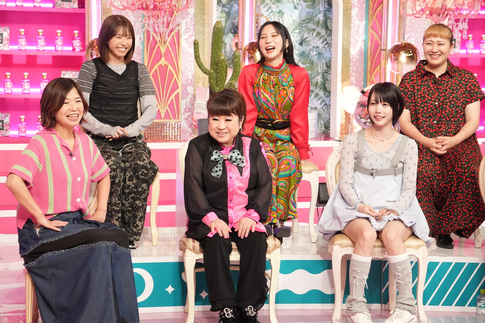 若槻千夏とファーストサマーウイカとあのちゃんと大久保佳代子と丸山桂里奈と天童よしみの写真