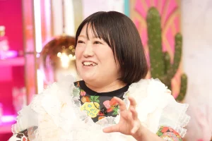 うそっ。 蒼井優 会場特典付き 蒼井優 初恋の同級生と27年ぶりの再会 一緒に保健室に走った仰天