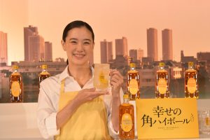 先週読まれた人気記事】蒼井優 初恋の同級生と27年ぶりの再会