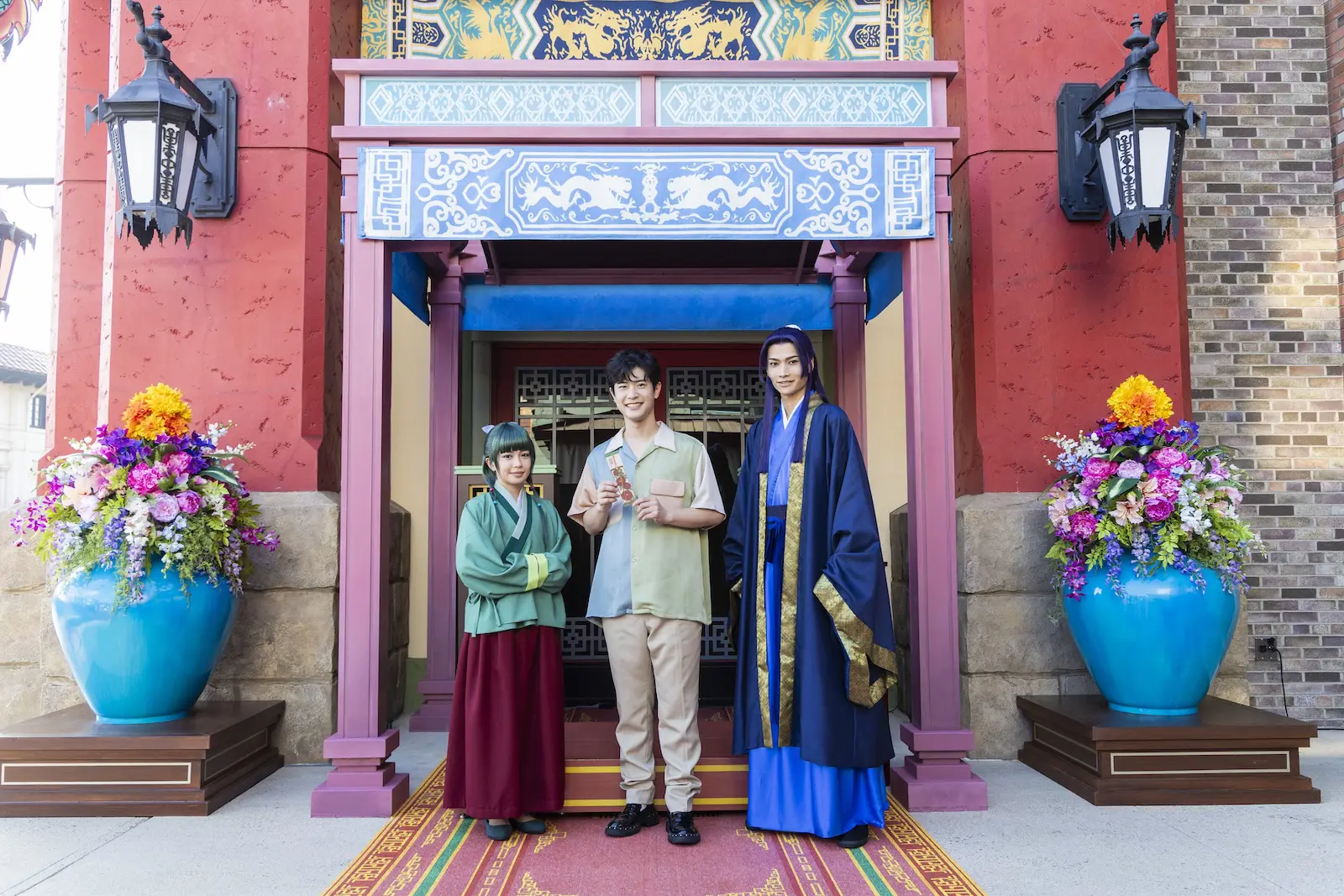 アニメ『薬屋のひとりごと』 壬氏役・大塚剛央がUSJ新アトラクションで