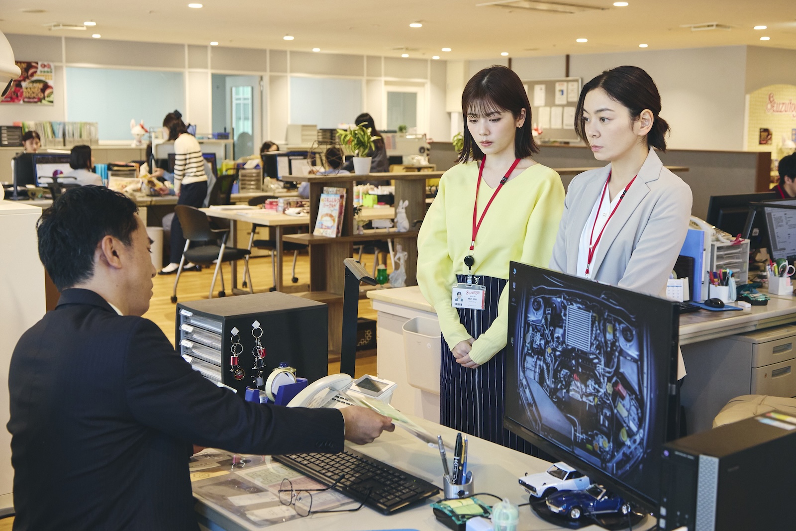 Amazon Original ドラマ『私の夫と結婚して』に出演する小芝風花、田畑智子