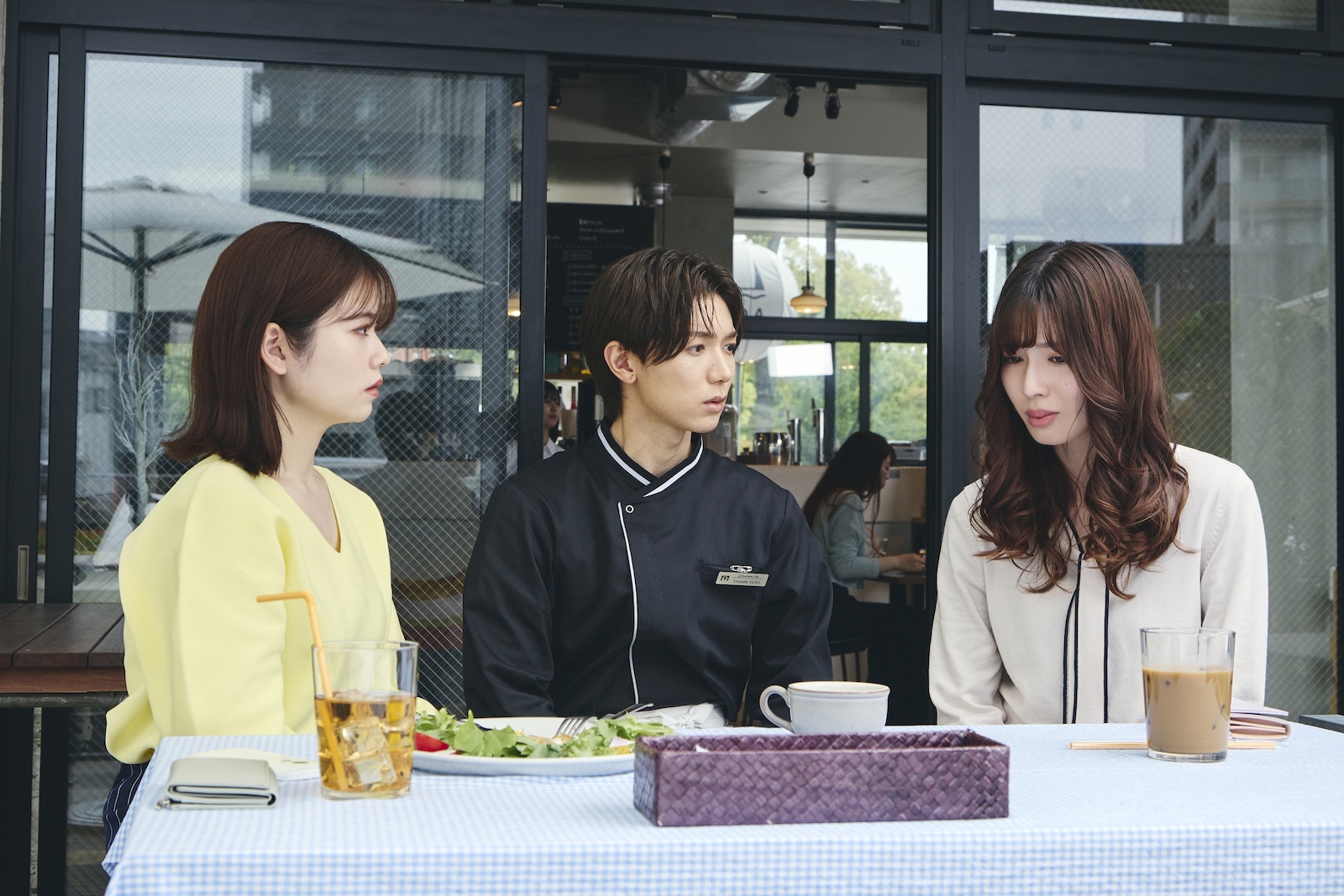Amazon Original ドラマ『私の夫と結婚して』に出演する小芝風花、七五三掛龍也、白石聖