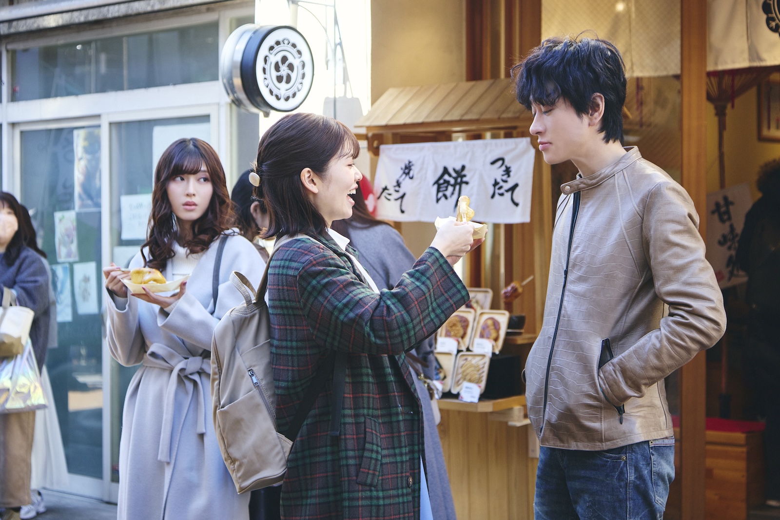 Amazon Original ドラマ『私の夫と結婚して』に出演する小芝風花、横山裕、白石聖