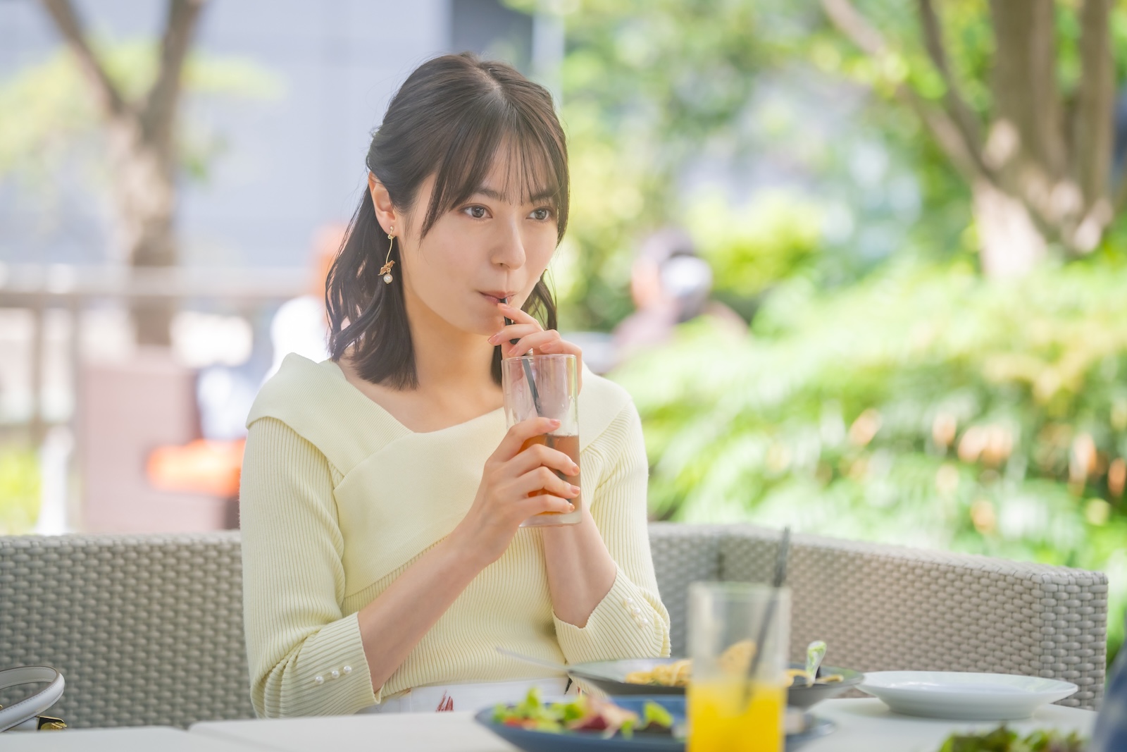 ドラマ『海老だって鯛が釣りたい』に出演する田辺桃子
