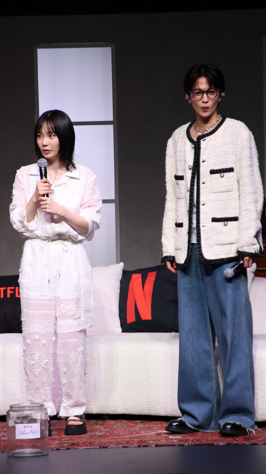 Netflixシリーズ『グラスハート』の世界最速試写会イベントにサプライズ登場した宮﨑優、志尊淳