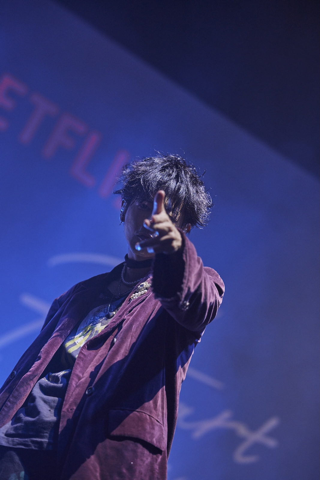 Netflixシリーズ『グラスハート』の世界最速試写会イベントにサプライズ登場した佐藤健