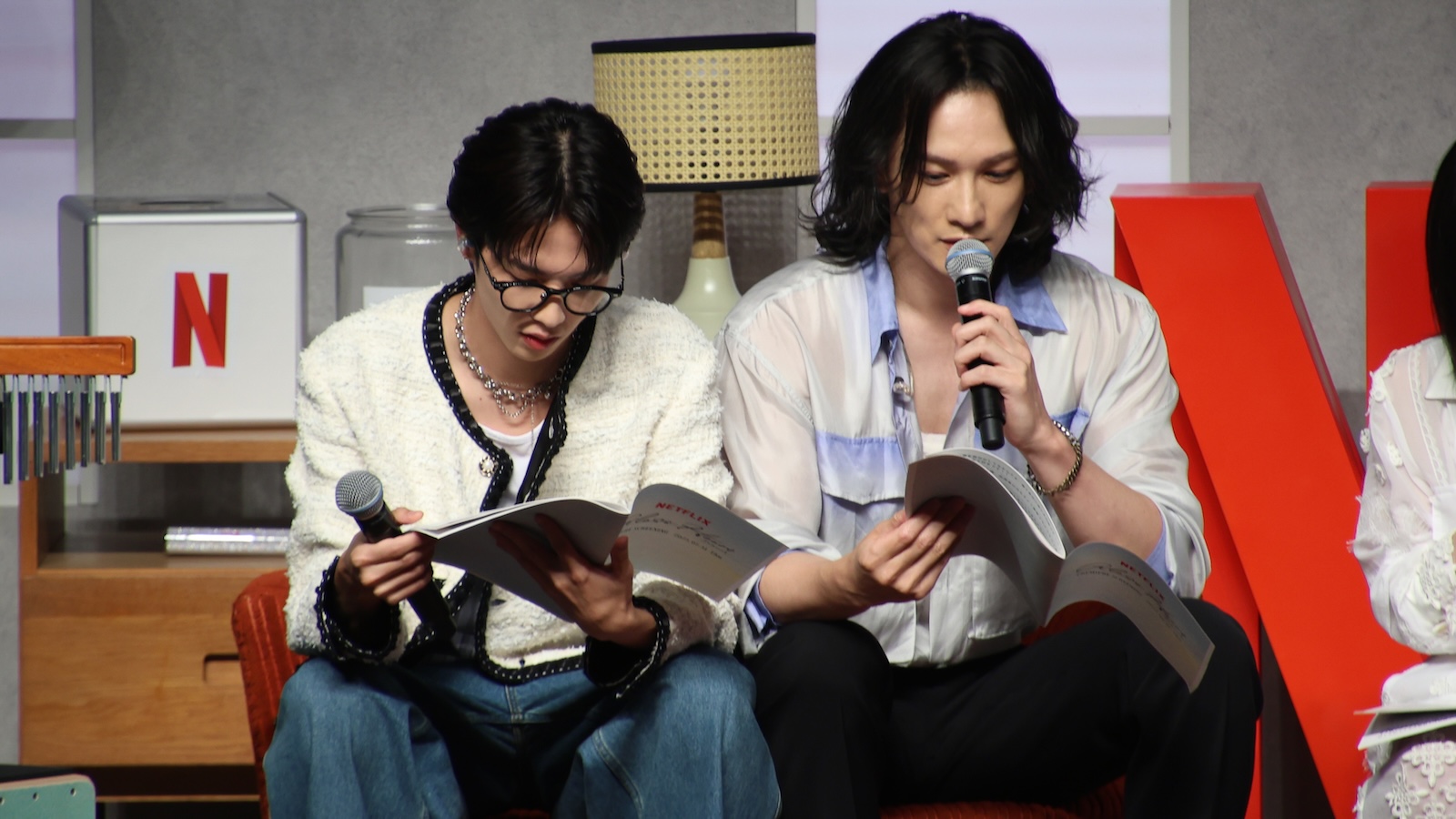 Netflixシリーズ『グラスハート』の世界最速試写会イベントにサプライズ登場した町田啓太、志尊淳