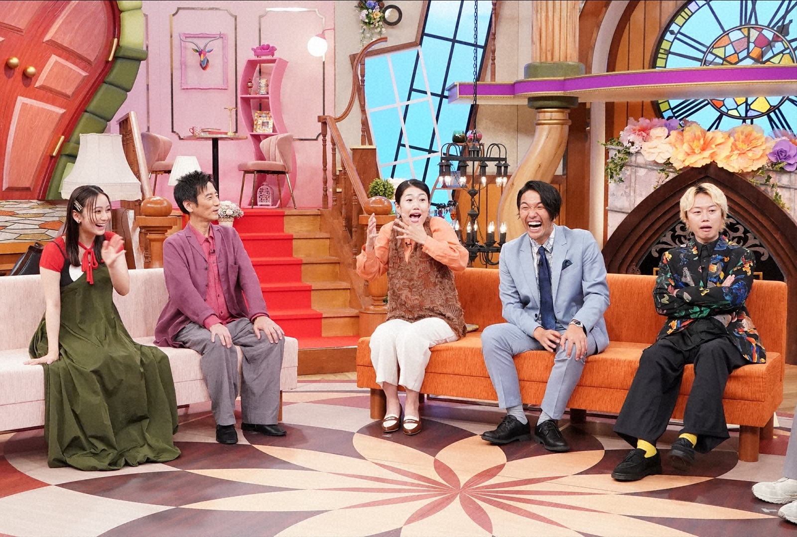 見取り図と横澤夏子と津田寛治と岡田結実の写真