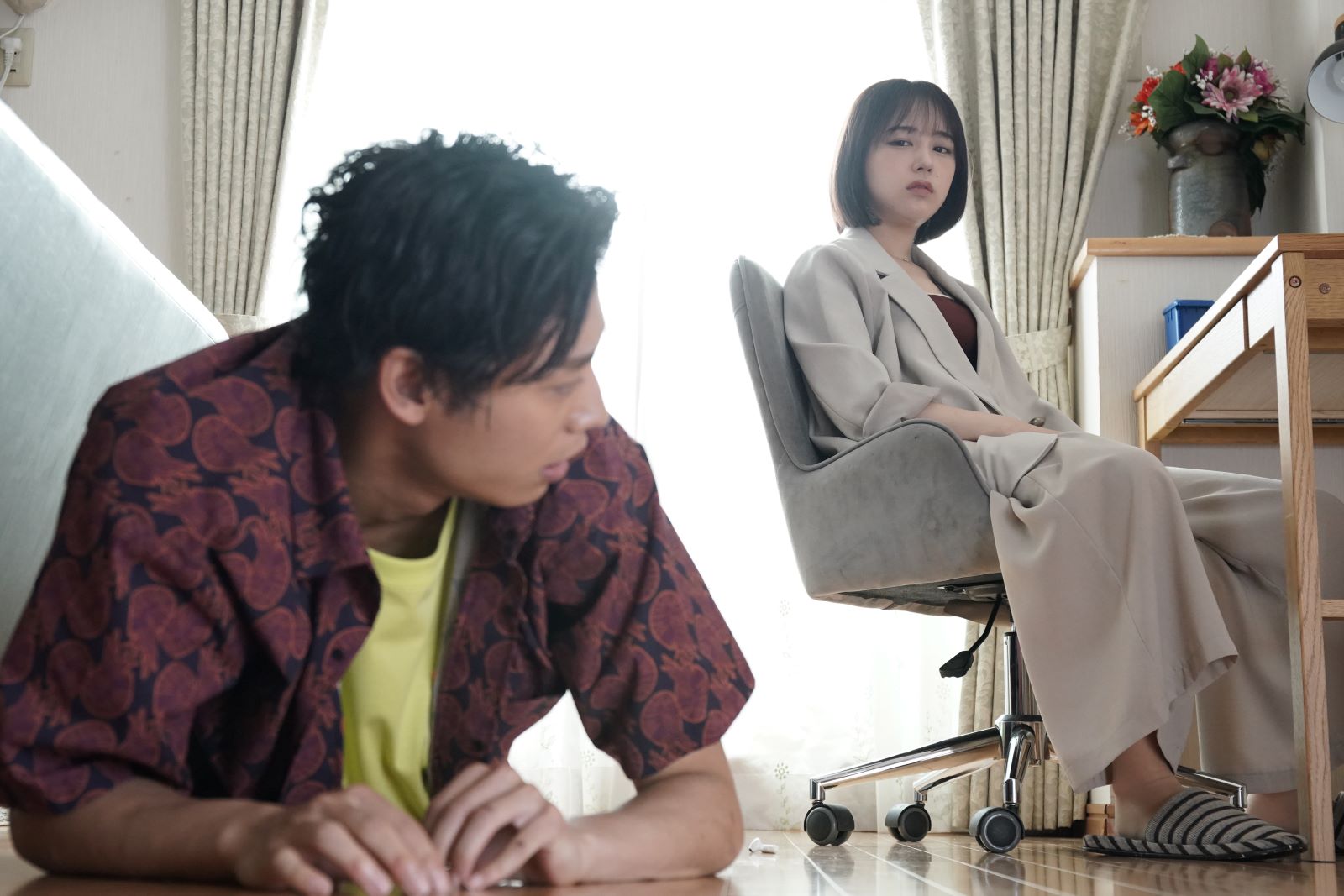 杏（なえなの）とケンスケ（超特急・髙松アロハ）の写真
