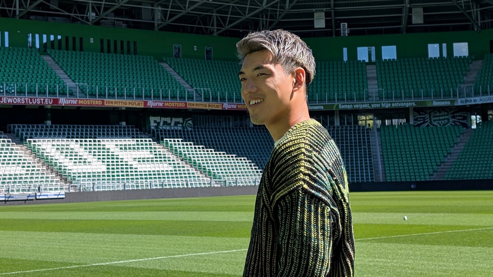 サッカー日本代表・堂安律の写真