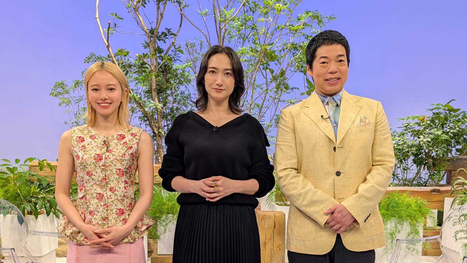 香椎由宇、今田耕司、山本舞香の写真