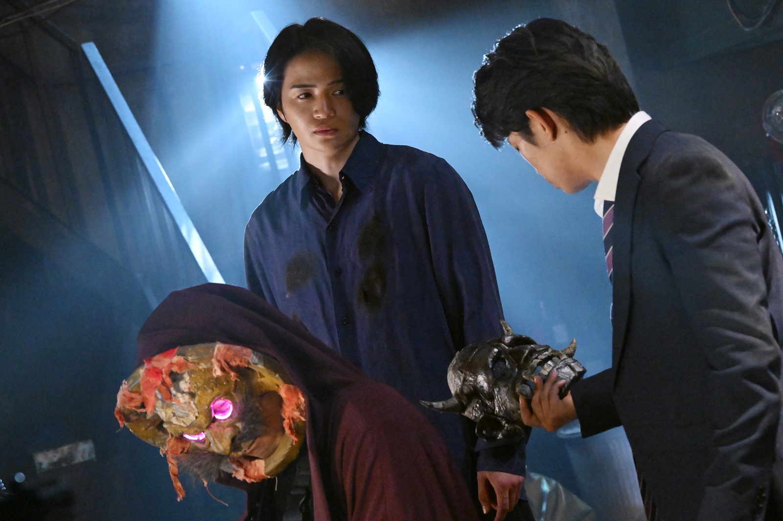 菊池風磨らの写真