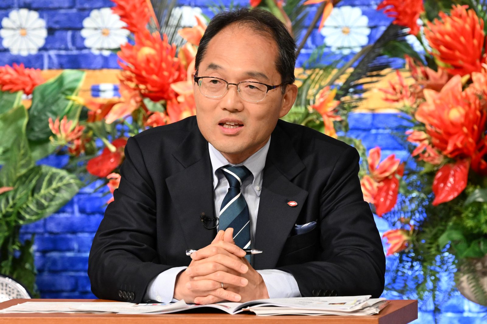遠藤研一郎教授の写真