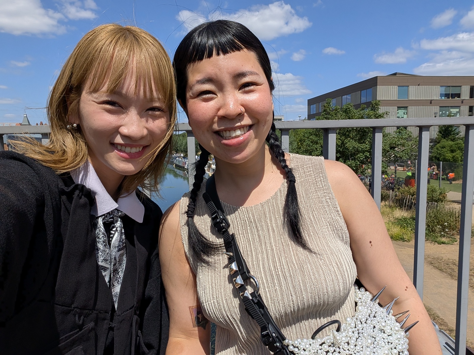 川栄李奈の写真