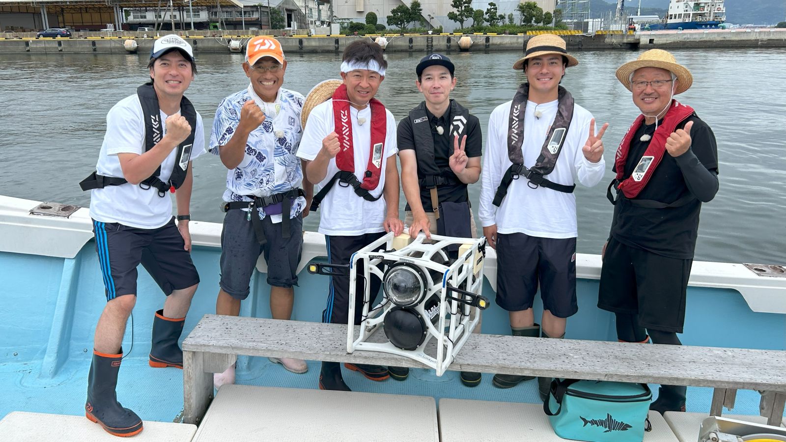 城島茂、同志社大学助教の桝太一、SixTONESの森本慎太郎の写真