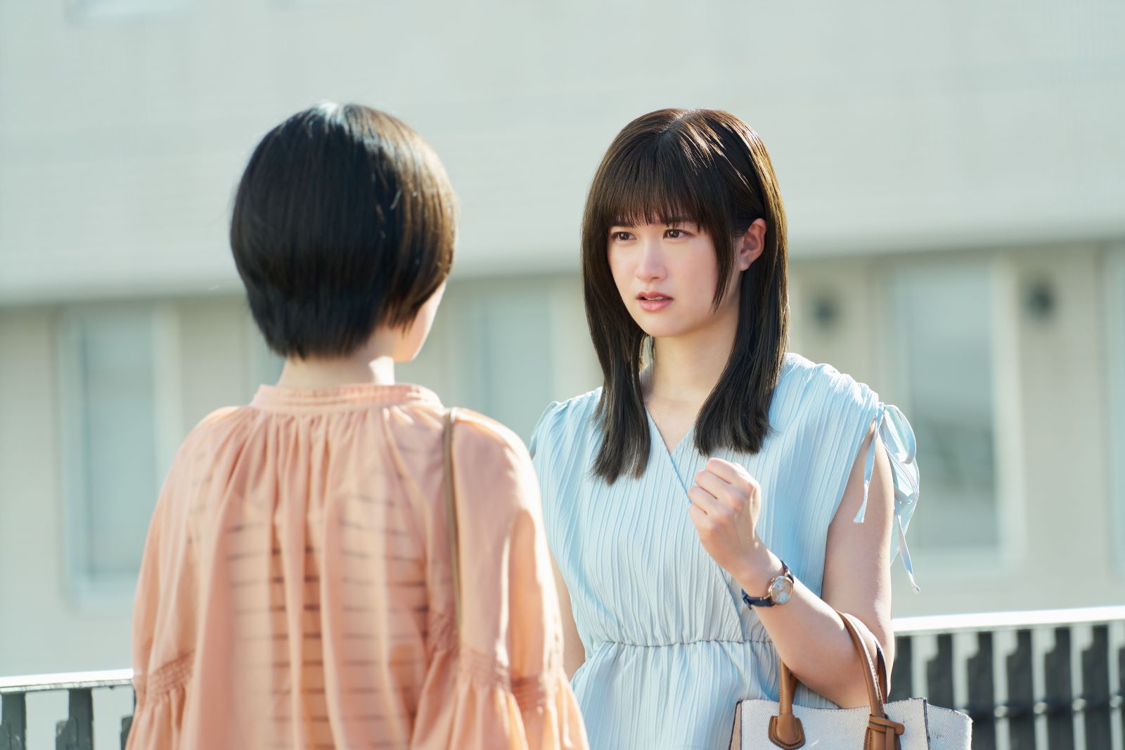 麻土香（小西桜子）の写真