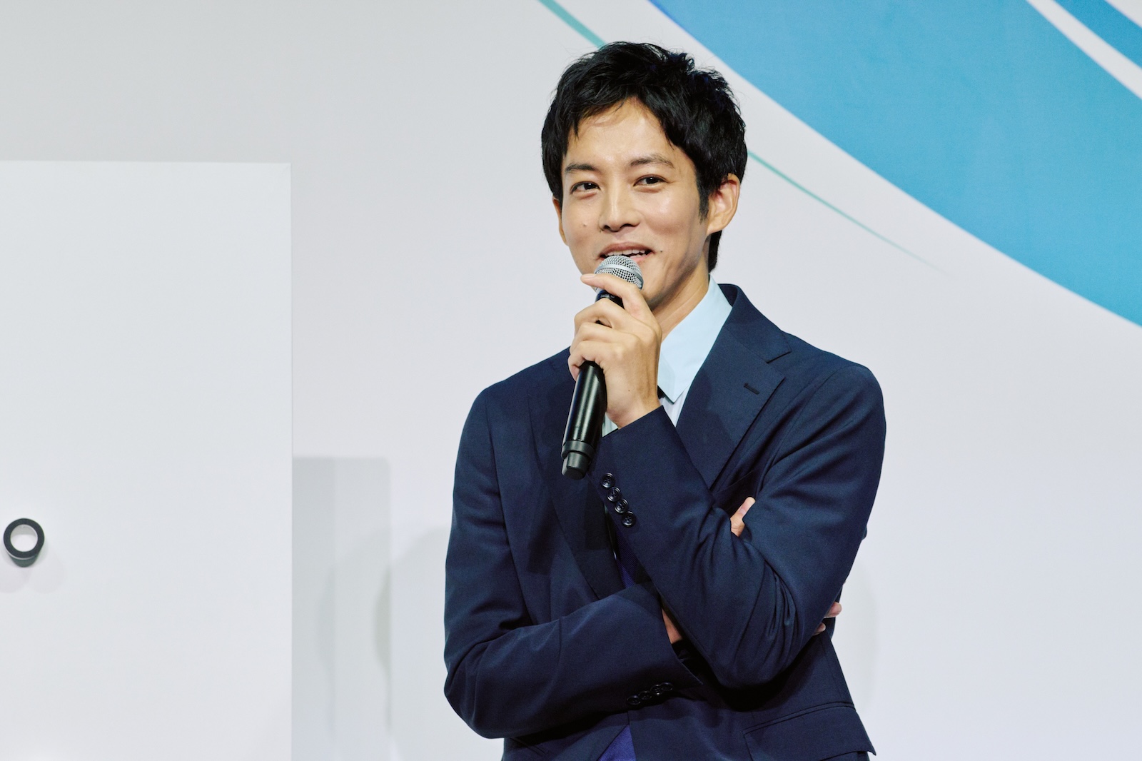 松坂桃李の写真