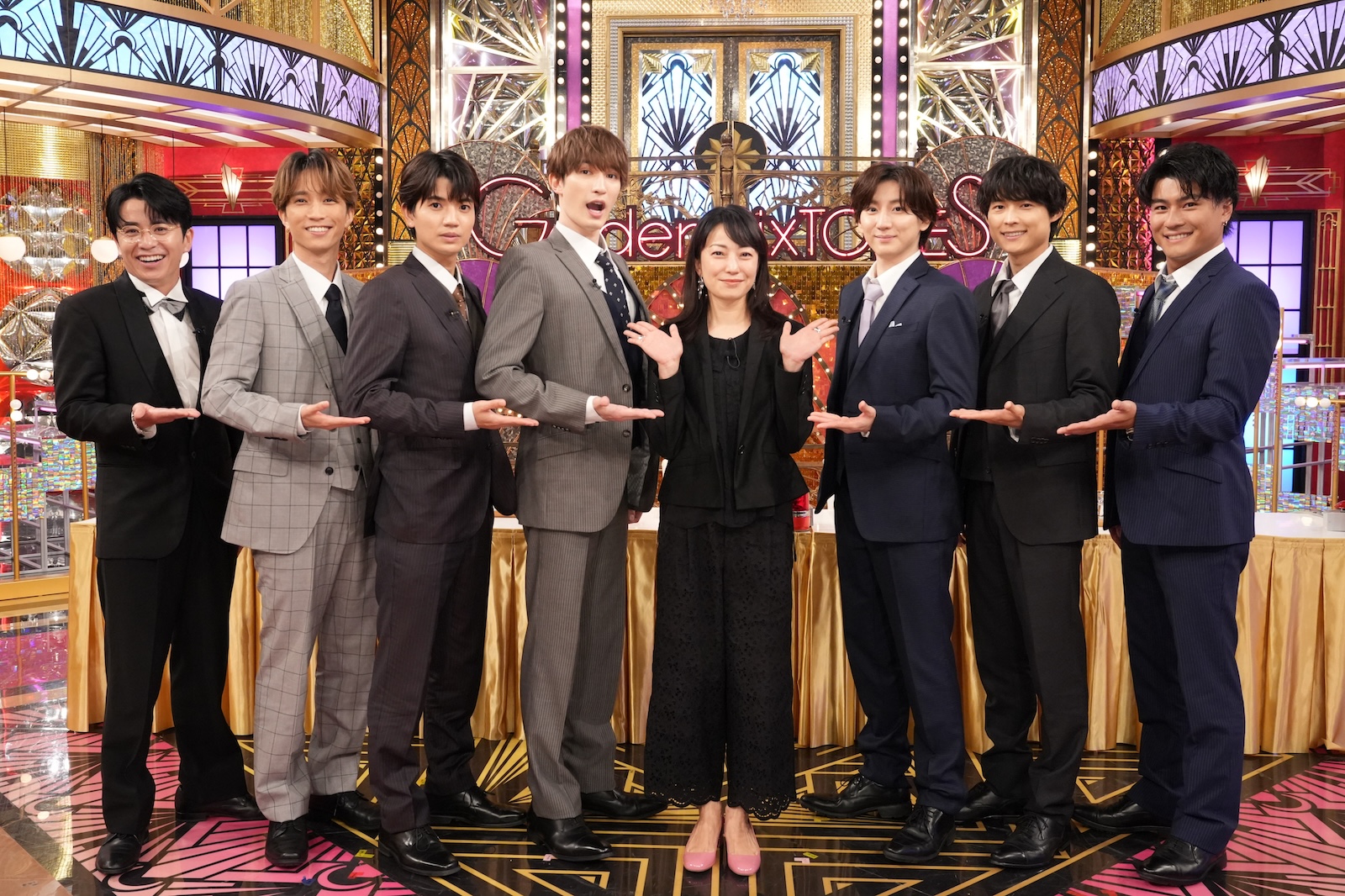 『Golden SixTONES』に出演するSixTONES、菅野美穂