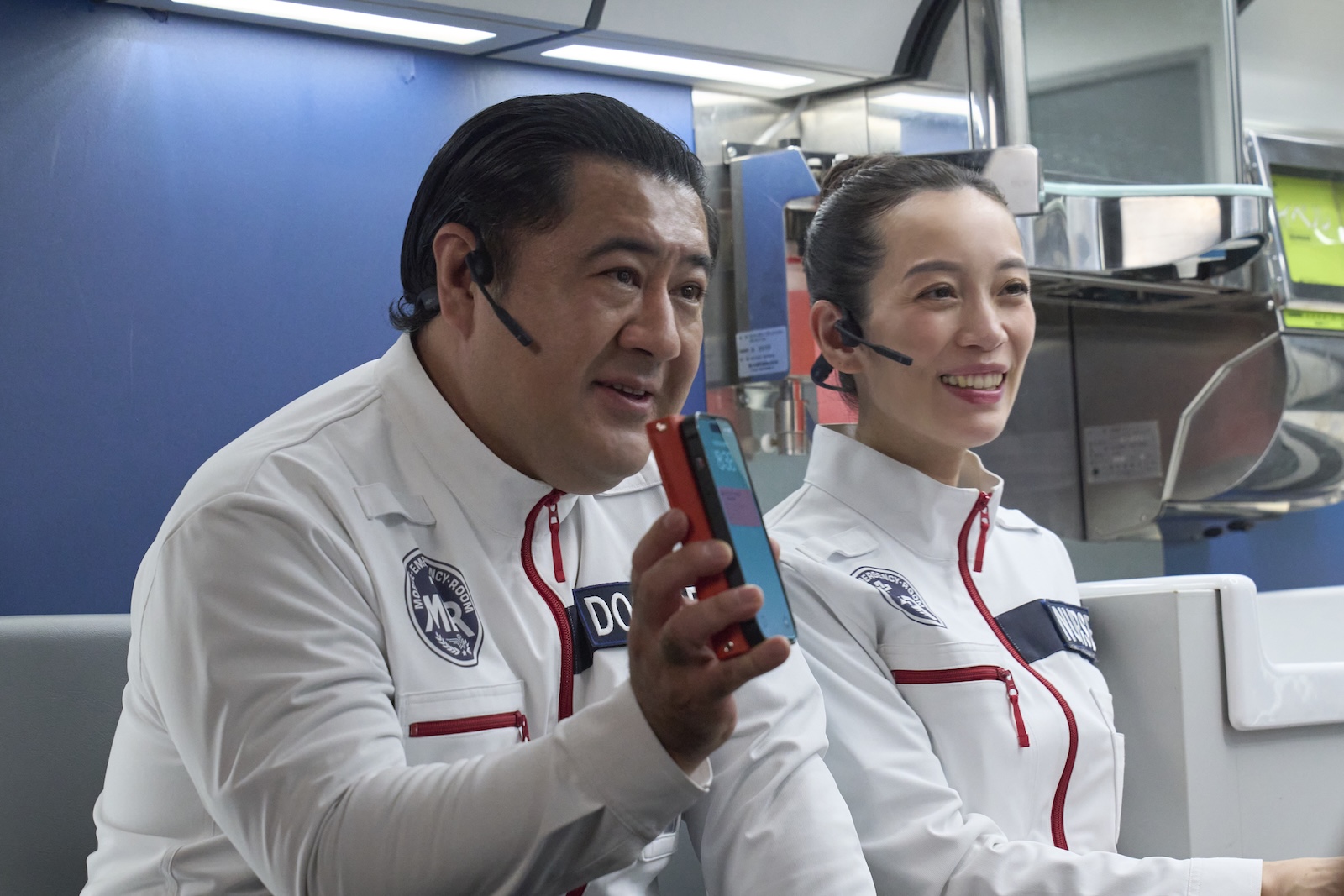 劇場版『TOKYO MER~走る緊急救命室~南海ミッション』に出演するフォンチー、小手伸也