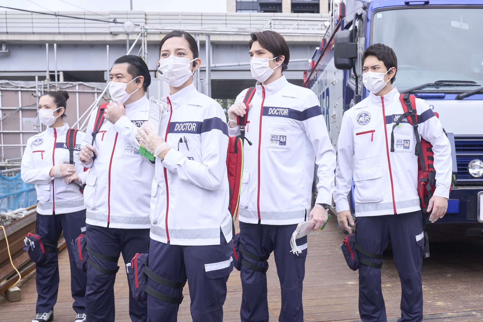 劇場版『TOKYO MER～走る緊急救命室～南海ミッション』に出演するフォンチー、小手伸也、中条あやみ、ジェシー（SixTONES）、佐野勇斗