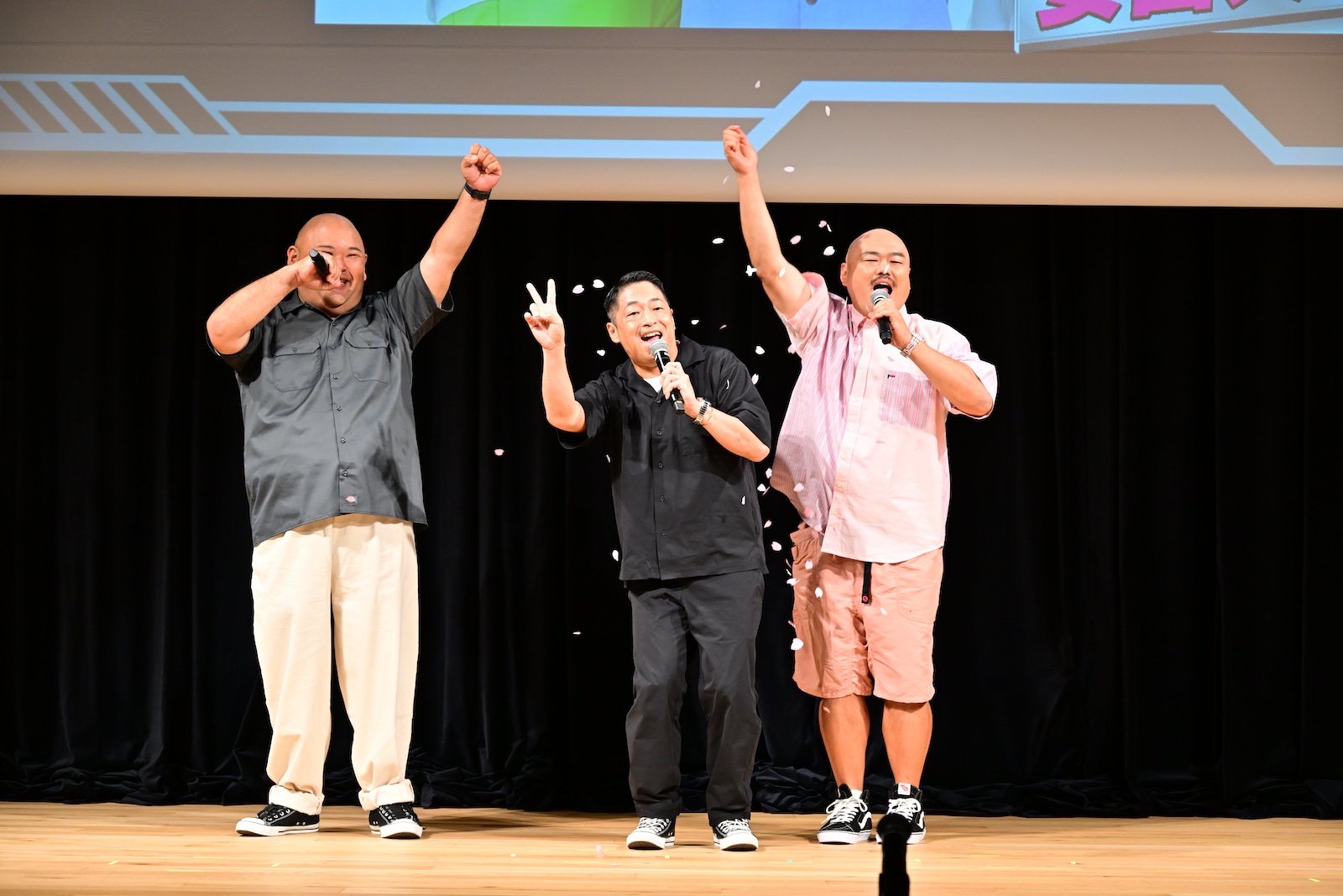 安田大サーカスの３人