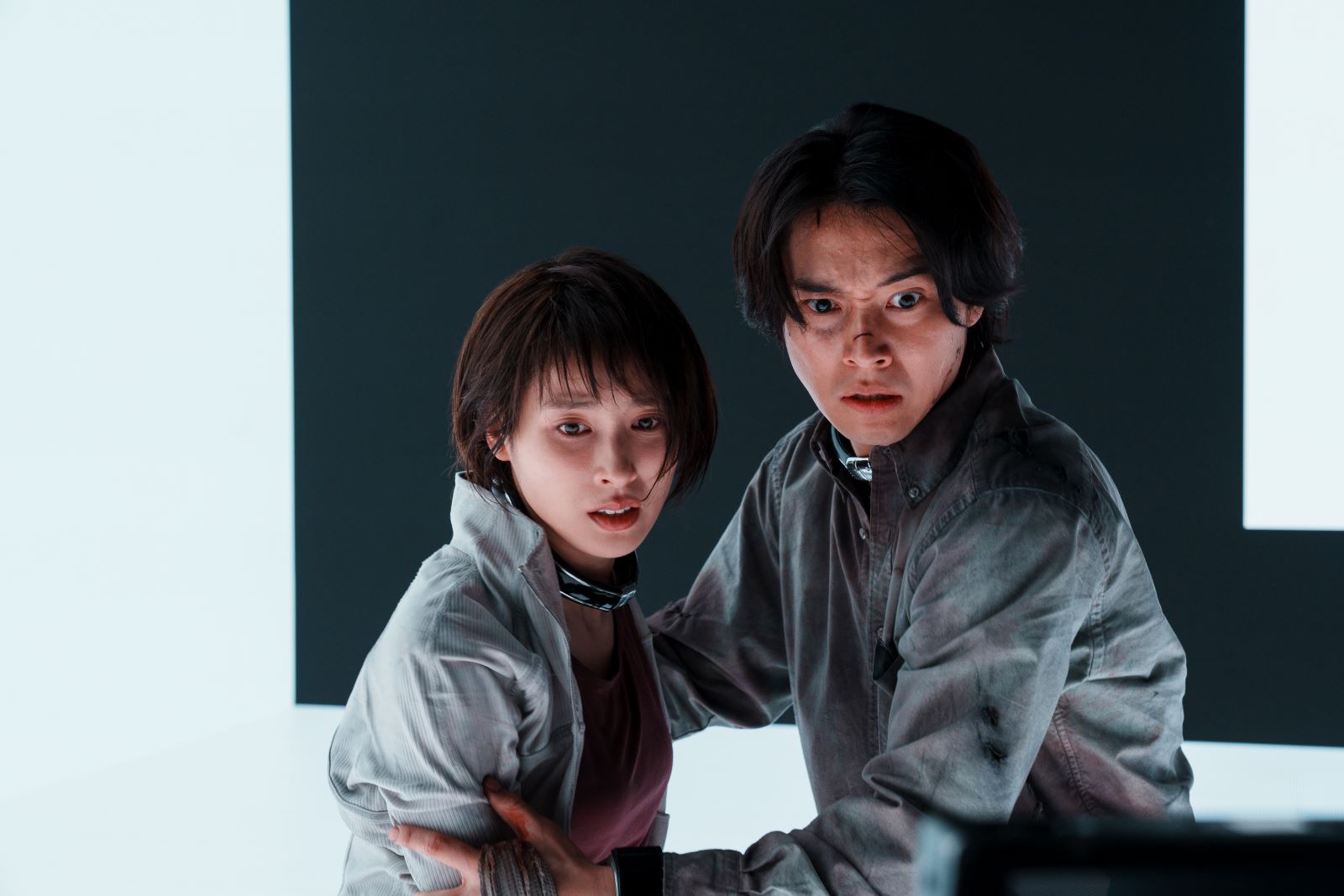 山﨑賢人・土屋太鳳の写真