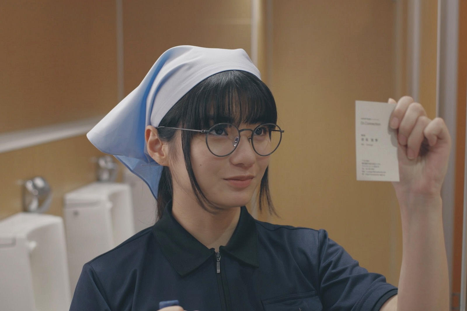 夜長(蒔田彩珠)の写真